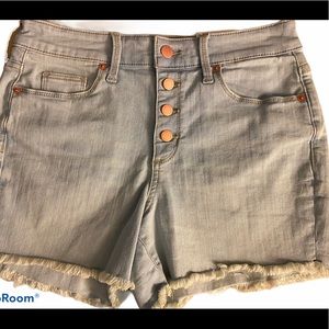 NWT-Universal Thread High Rise Soft Shorts